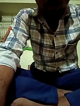 monubigcoock online show from 4, 3, 2026