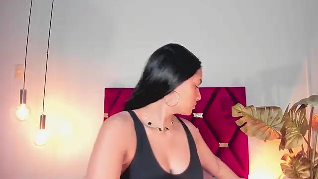 LunaAspen  online show from 11, 11, 2025