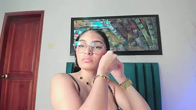 LunaAspen  online show from 8, 11, 2025