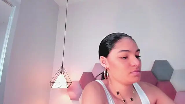 LunaAspen  online show from 22, 11, 2025