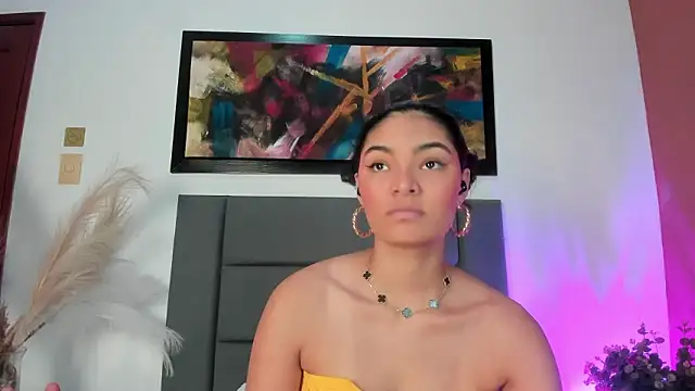 LunaAspen  online show from 17, 1, 2026