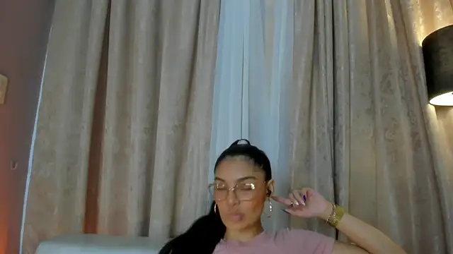 LunaAspen  online show from 28, 11, 2025