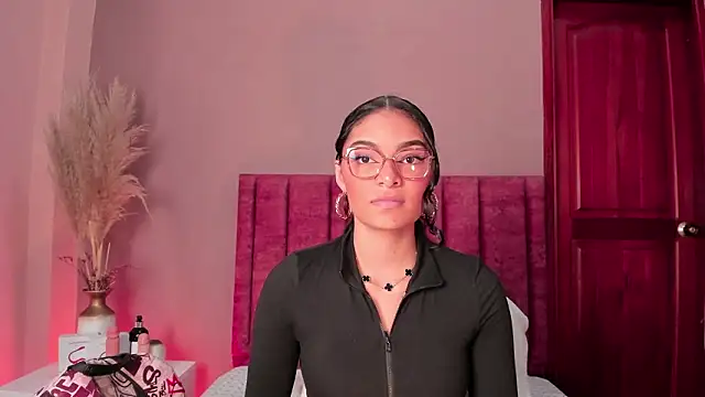 LunaAspen  online show from 14, 1, 2026