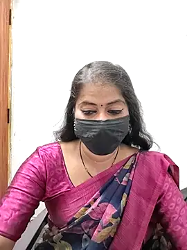 tamil Sigappu Roja online show from 6, 4, 2026