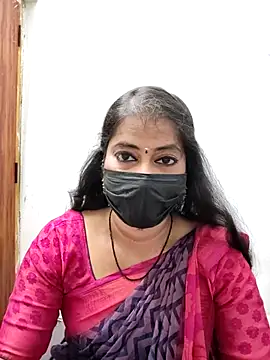 Snapshot of tamil_Sigappu_Roja chatting on 9, 7, 2026 tamil Sigappu Roja online show from 9, 7, 2026