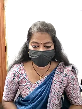 Snapshot of tamil_Sigappu_Roja chatting on 24, 7, 2026 tamil Sigappu Roja online show from 24, 7, 2026