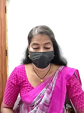 Snapshot of tamil_Sigappu_Roja chatting on 21, 7, 2026 tamil Sigappu Roja online show from 21, 7, 2026