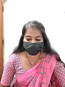 Snapshot of tamil_Sigappu_Roja chatting on 30, 6, 2026 tamil Sigappu Roja online show from 30, 6, 2026