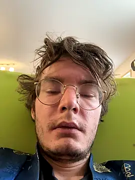 Hungboxer69 online show from 15, 11, 2025