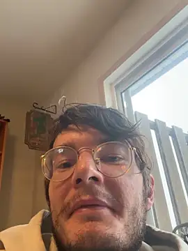 Snapshot of Hungboxer69 chatting on 5, 12, 2025 Hungboxer69 online show from 5, 12, 2025