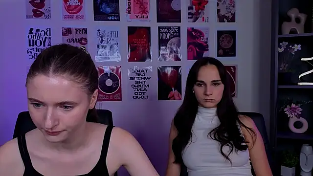 Snapshot of nekky_mouse chatting on 18, 7, 2026 nekky mouse online show from 18, 7, 2026