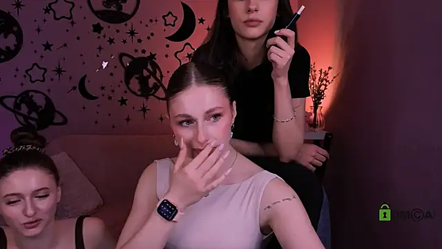 nekky mouse online show from 26, 4, 2026