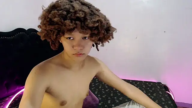 9INCHESHARDCOCK online show from 11, 4, 2026