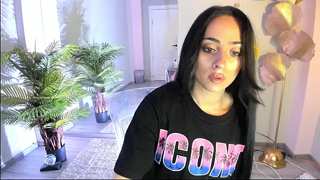 Snapshot of Cupcake_Izzy chatting on 21, 6, 2026 Cupcake Izzy online show from 21, 6, 2026