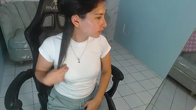 Snapshot of victoria_hernandez_t_ chatting on 17, 7, 2026 victoria hernandez t online show from 17, 7, 2026