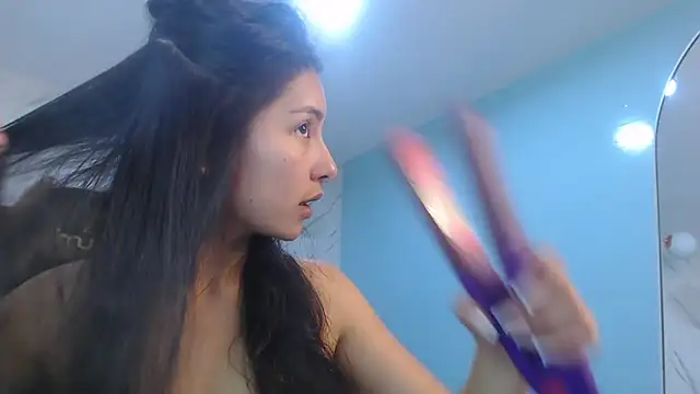 victoria hernandez t  online show from 20, 4, 2026