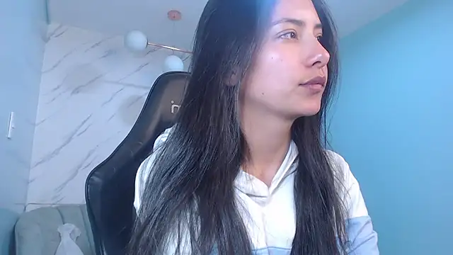Snapshot of victoria_hernandez_t_ chatting on 11, 5, 2026 victoria hernandez t online show from 11, 5, 2026