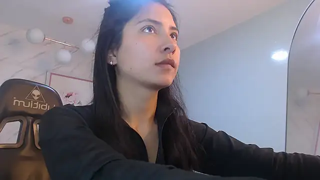 victoria hernandez t  online show from 20, 3, 2026