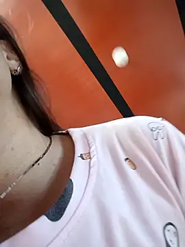 Snapshot of Isa_Acosta chatting on 1, 11, 2025 Isa Acosta online show from 1, 11, 2025