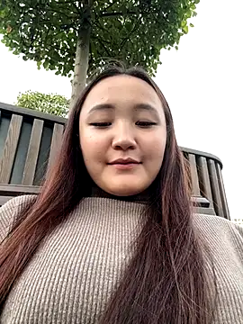 Snapshot of KissMeEva chatting on 18, 9, 2025 KissMeEva online show from 18, 9, 2025
