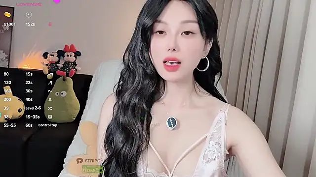 Xiatian520  online show from 1, 2, 2026