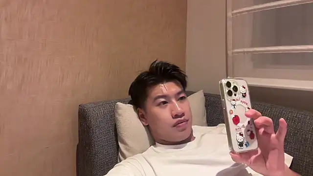 Snapshot of heywilliam chatting on 15, 10, 2025 heywilliam online show from 15, 10, 2025