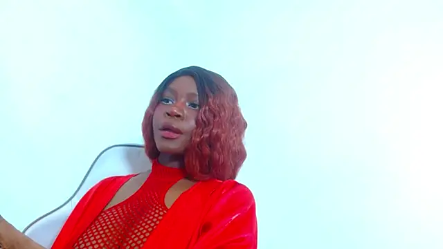 Snapshot of hoot_emily chatting on 18, 7, 2026 hoot emily online show from 18, 7, 2026