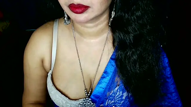 QUEEN SAKHI- online show from 22, 4, 2026