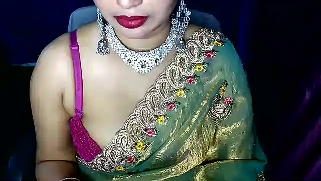 Snapshot of QUEEN_SAKHI- chatting on 21, 6, 2026 QUEEN SAKHI- online show from 21, 6, 2026