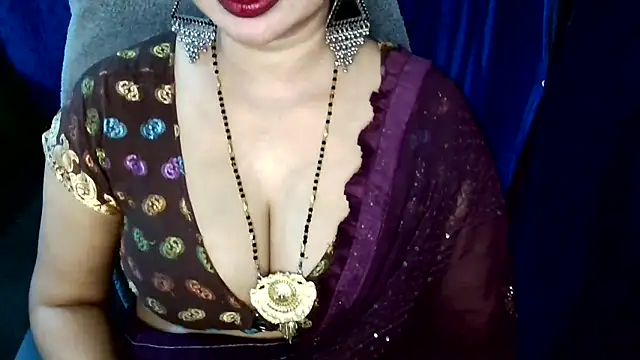 QUEEN SAKHI- online show from 26, 4, 2026