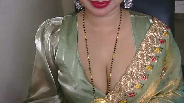 QUEEN SAKHI- online show from 10, 10, 2025