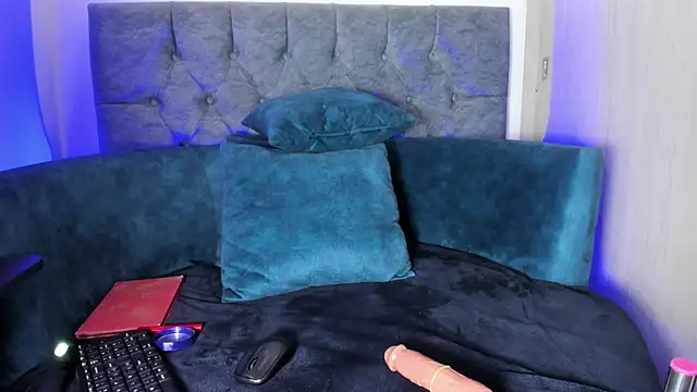 SafiroBlake online show from 29, 9, 2025