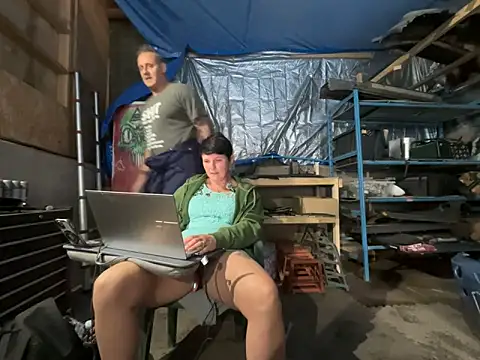 Snapshot of backdoorgalore4you chatting on 21, 5, 2026 backdoorgalore4you online show from 21, 5, 2026