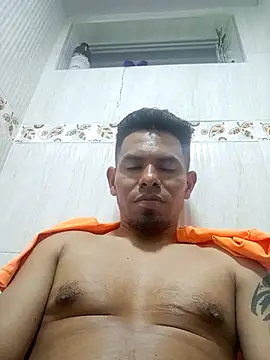 Snapshot of MI_GERALD chatting on 17, 9, 2025 MI GERALD online show from 17, 9, 2025