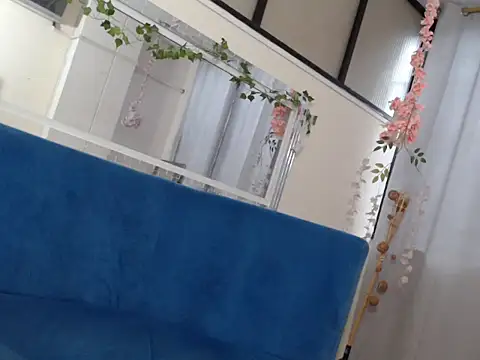 Snapshot of Anniie_miller_ chatting on 21, 11, 2025 Anniie miller online show from 21, 11, 2025