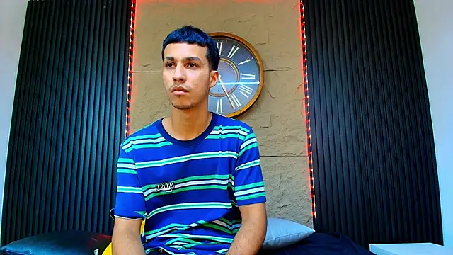 Snapshot of Marcus_Jeron chatting on 7, 6, 2026 Marcus Jeron online show from 7, 6, 2026