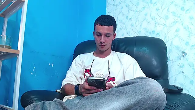 Snapshot of Marcus_Jeron chatting on 14, 5, 2026 Marcus Jeron online show from 14, 5, 2026