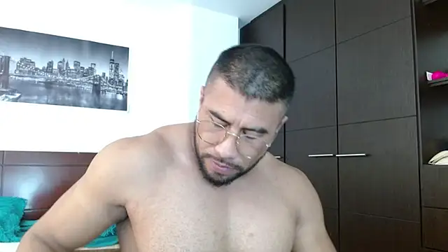 AntonyDAngelo25 online show from 30, 10, 2025