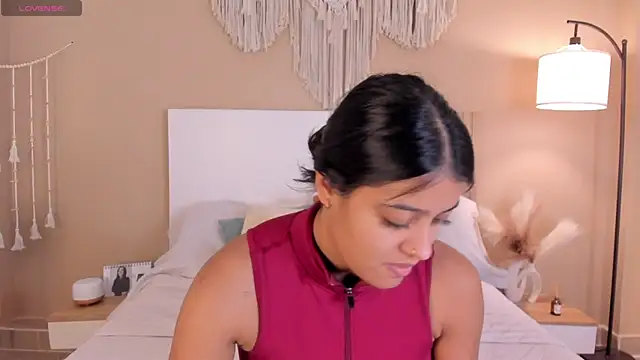 Snapshot of Camila_Bustamante chatting on 20, 5, 2026 Camila Bustamante online show from 20, 5, 2026