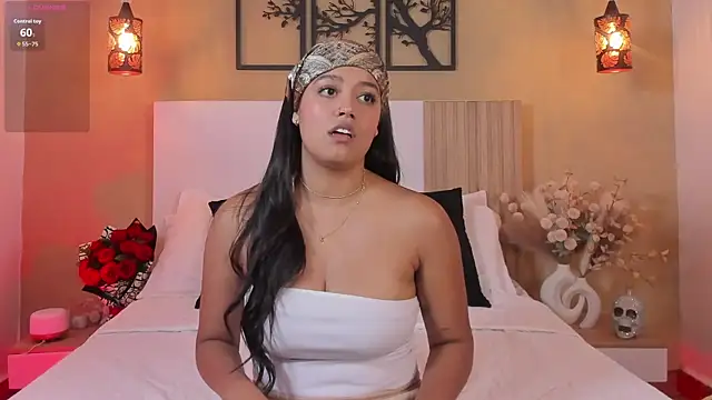 Camila Bustamante online show from 18, 10, 2025