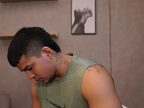 Thiago Valente online show from 11, 4, 2026