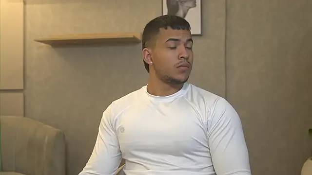 Thiago Valente online show from 24, 2, 2026