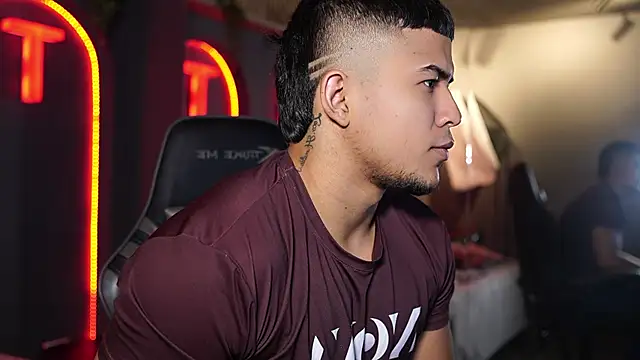 Thiago Valente online show from 18, 4, 2026