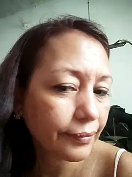 Snapshot of marinita13 chatting on 18, 9, 2025 marinita13 online show from 18, 9, 2025