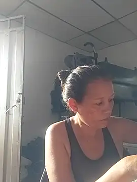 marinita13 online show from 26, 11, 2025