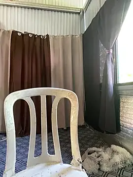 slut clio online show from 19, 4, 2026