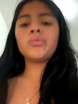 Snapshot of alyson_clark0 chatting on 25, 9, 2025 alyson clark0 online show from 25, 9, 2025