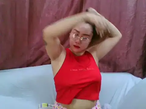 WildPussy4uxx online show from 7, 10, 2025