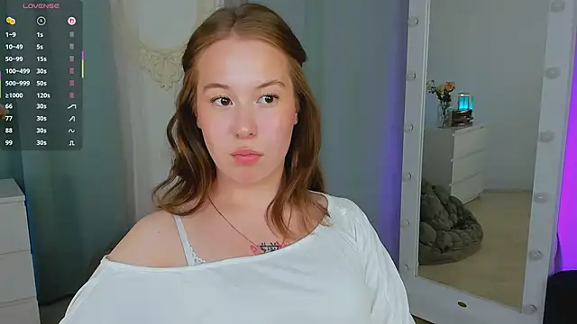 LanaRoselle online show from 5, 5, 2026