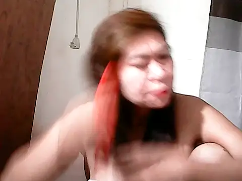 Snapshot of Hottestsexxy_Elynnn chatting on 12, 10, 2025 Hottestsexxy Elynnn online show from 12, 10, 2025